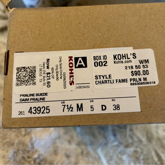 Clark’s Beige Women's Shoes - Picture 8 of 8